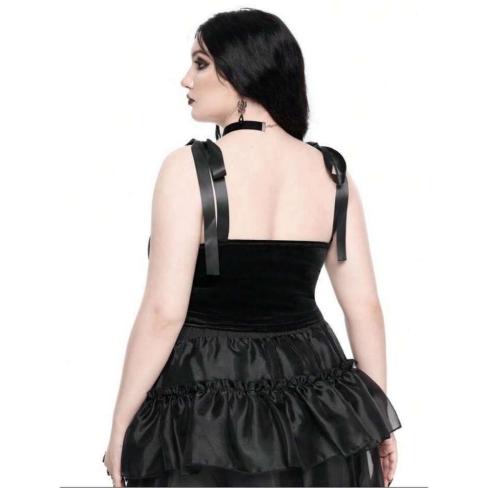 ROMWE | Gothic Lolita Black Embroidered Heart Corset Camisole Crop Top - Picture 6 of 10
